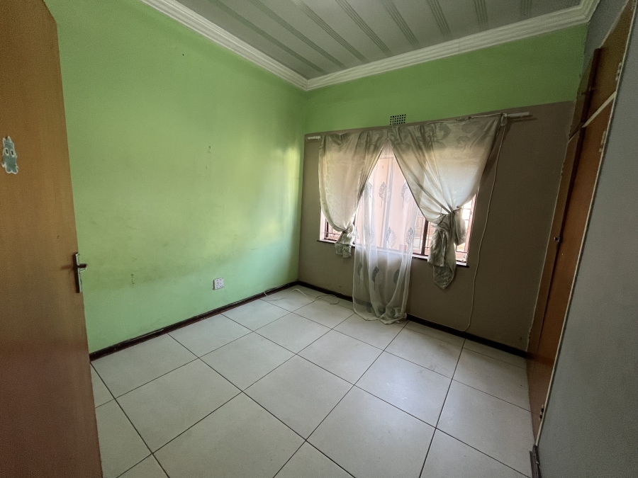 3 Bedroom Property for Sale in Geelhoutpark North West